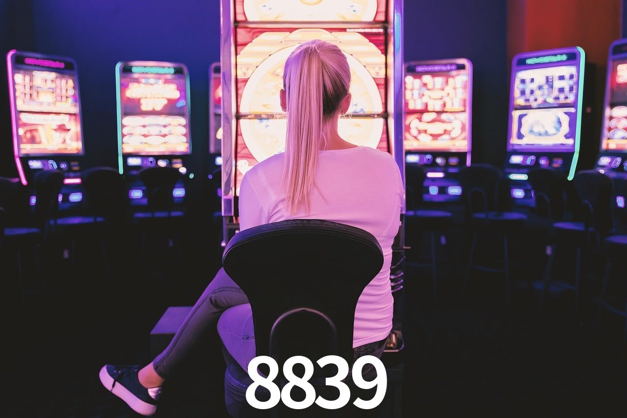 Live Casino 8839